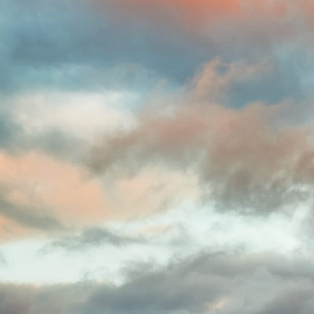 Morgensolen kommer inn over Jotunheimen, fotokunst veggbilde / plakat av Peder Aaserud Eikeland