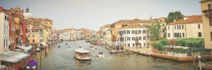 Solnedgang over kanalene i Venezia, fotokunst veggbilde / plakat av Peder Aaserud Eikeland
