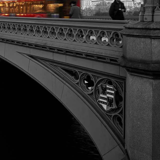 Dobbeltdekker over Westminister bridge, fotokunst veggbilde / plakat av Peder Aaserud Eikeland