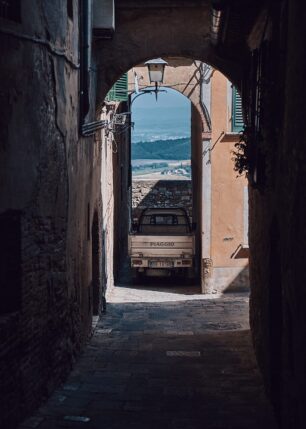 Montepulciano streets III, fotokunst veggbilde / plakat av Peder Aaserud Eikeland