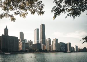 Chicago skyline sett fra byparken Milton Lee Olive Park, fotokunst veggbilde / plakat av Tor Arne Hotvedt