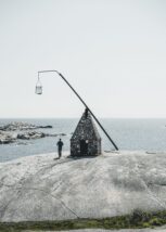 Opp av svaberget, fotokunst veggbilde / plakat av Kåre Johansen