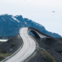 Atlanterhavsveiens mest kjente bro, fotokunst veggbilde / plakat av Tor Arne Hotvedt