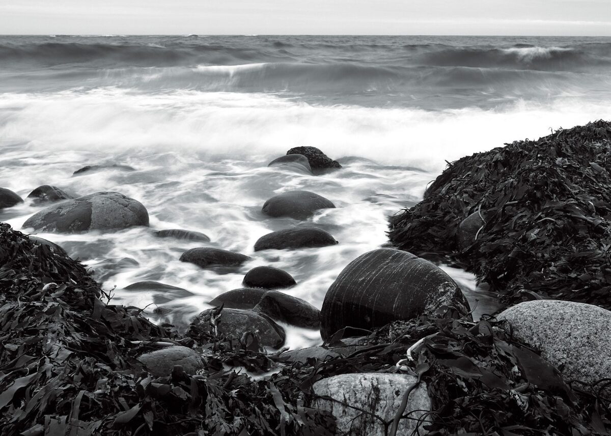 Water and rocks, fotokunst veggbilde / plakat av Tom Erik Smedal